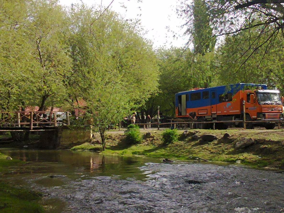Camping Y Hostal El Ovejero Ел Калафате Екстериор снимка